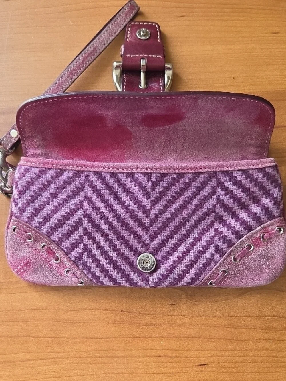 Coach RARE SOHO Purple Herringbone Wristlet Clutch with Buckle Detail - Picture 10 of 16